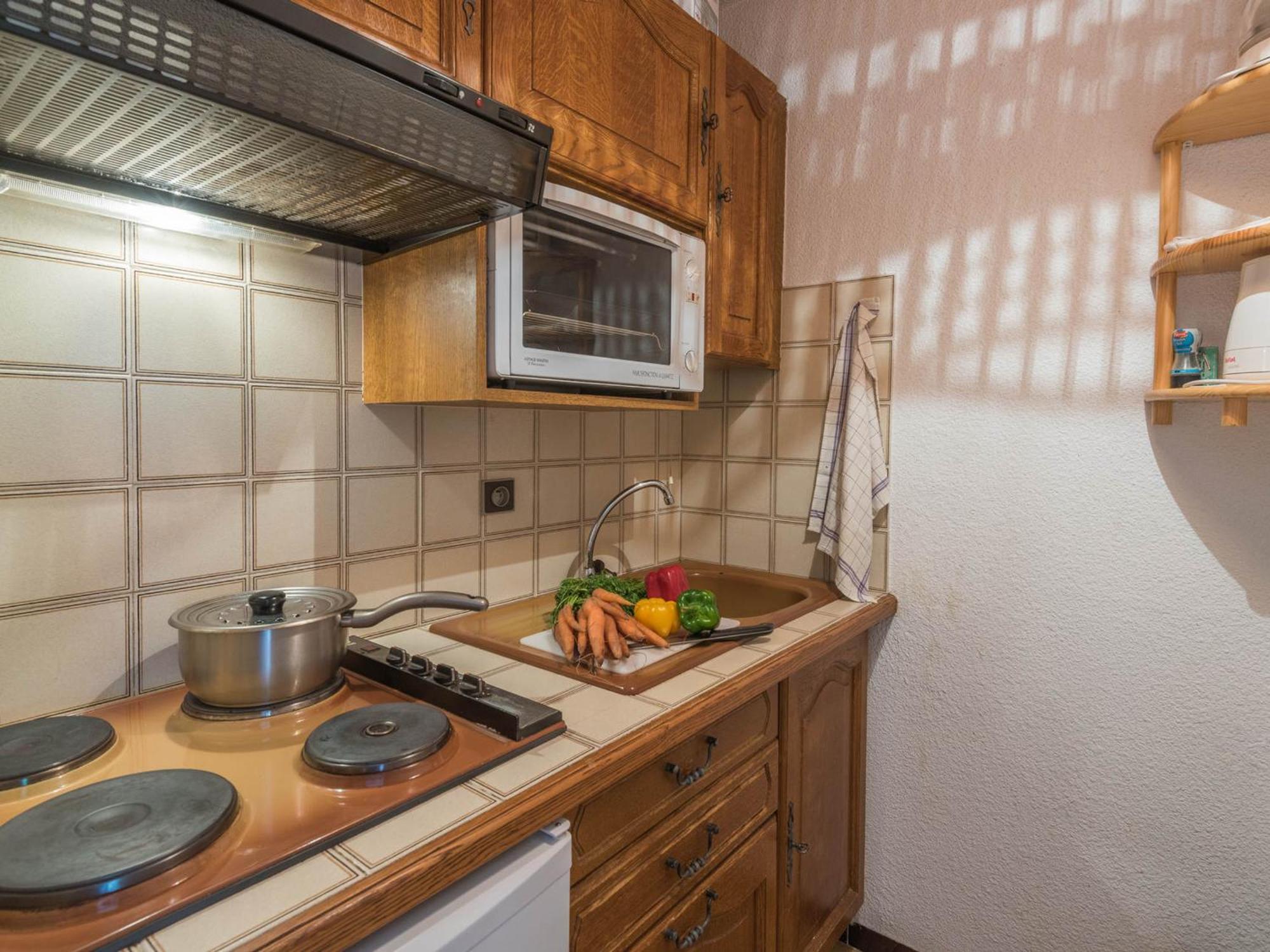 Chamonix, 4 Pers, Proche Pistes, Balcon, Parking, Animaux Admis - Fr-1-517-32 Apartment
